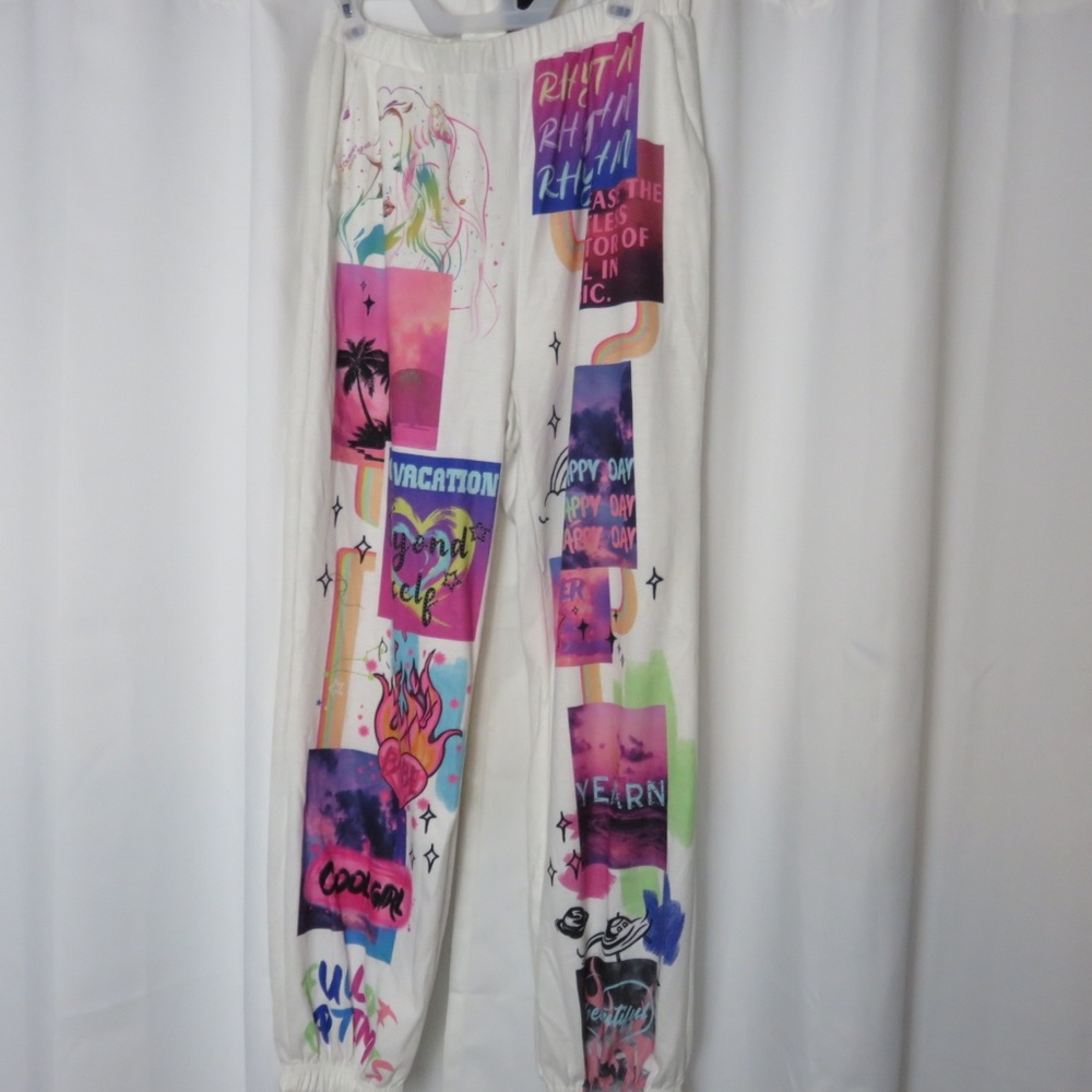 Joggers - Picture 3 of 3